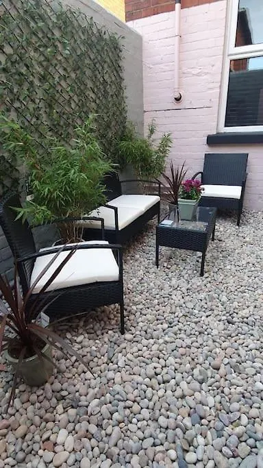 Designer 4-Bed Home In The Heart Of Belfast Semesterbostad