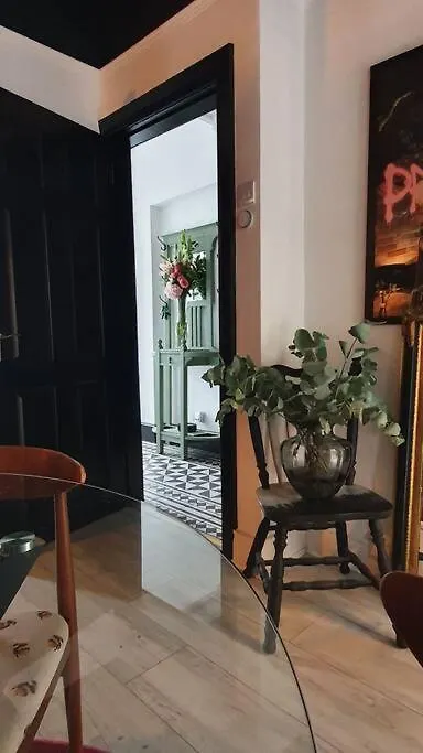 Designer 4-Bed Home In The Heart Of Belfast Semesterbostad