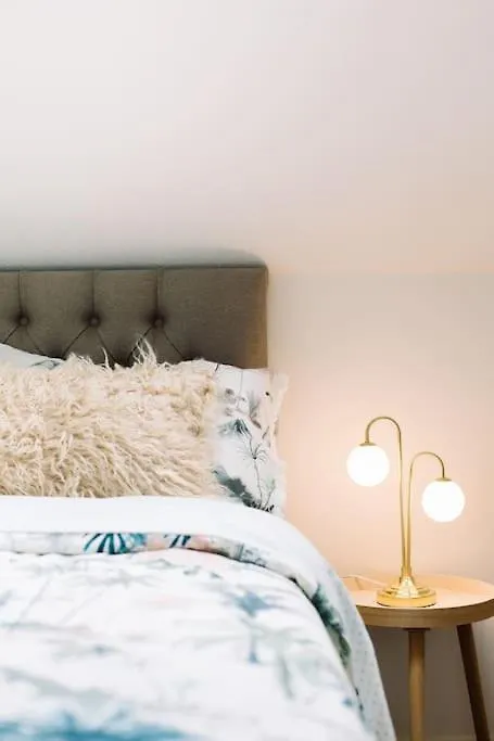 Semesterbostad Designer 4-Bed Home In The Heart Of Belfast
